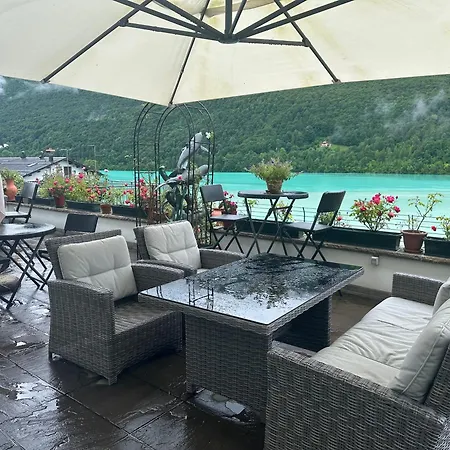 Belvedere Mansarde Apartment